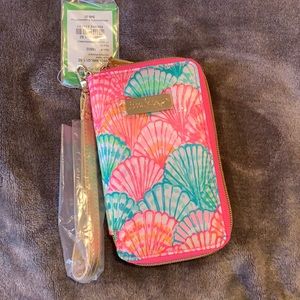 NWT Lilly Pulitzer iPhone Wallet